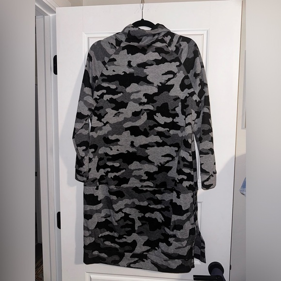 Grey Camo Sweater Dress Size L - Picture 3 of 4